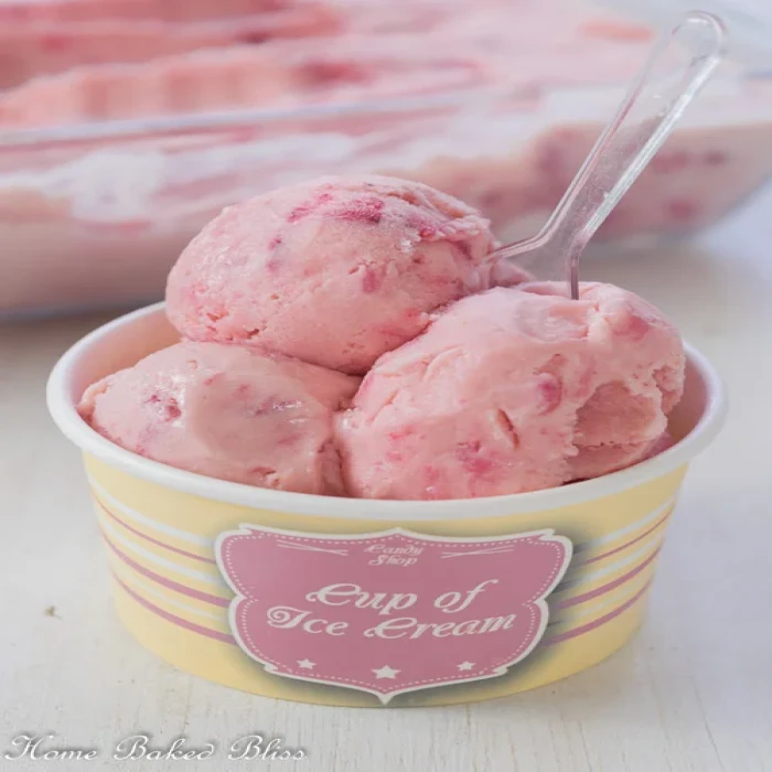 Strawberry Ice cream